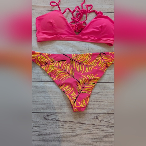 Barbie hot pink bikini set. Size XL - Picture 6 of 8